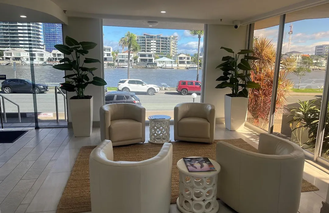 Spectrum Holiday Apartments-1